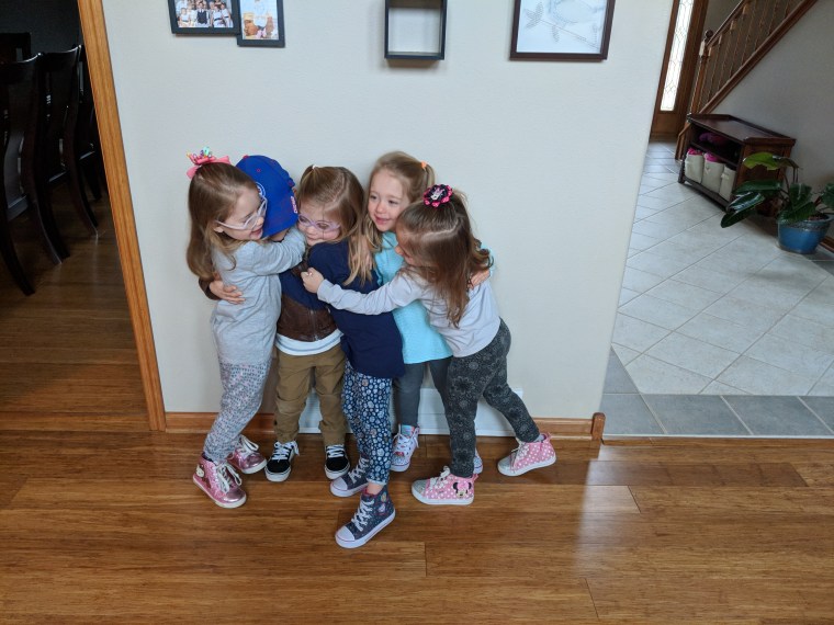 Maker:S,Date:2017-10-12,Ver:6,Lens:Kan03,Act:Lar02,E-Y