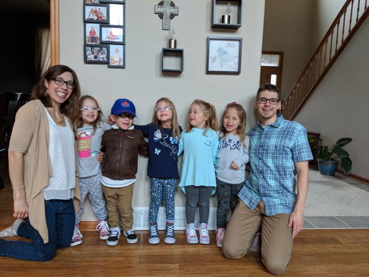 Maker:S,Date:2017-10-12,Ver:6,Lens:Kan03,Act:Lar02,E-Y